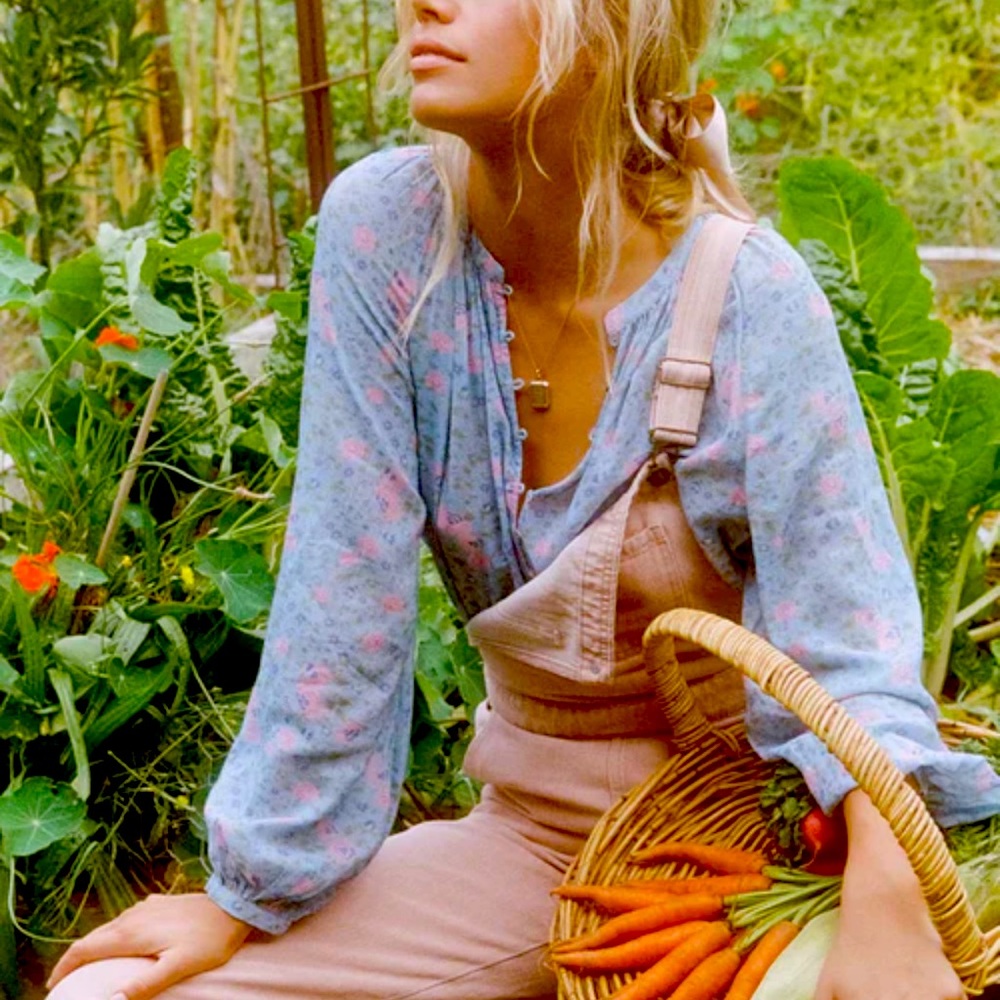 Spell Dolly blouse in dusty blue